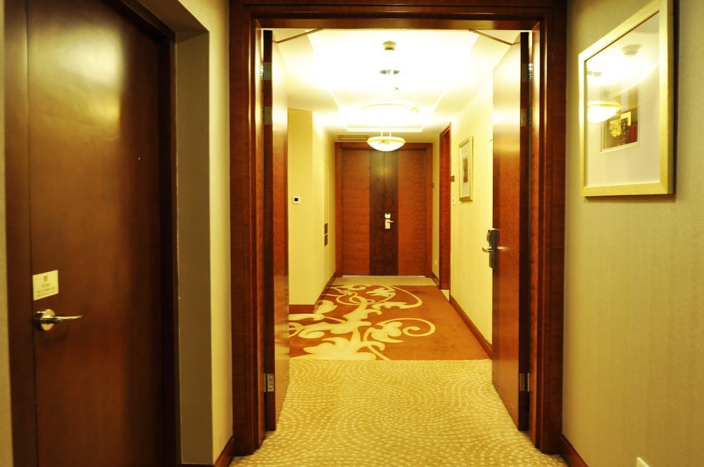 Howard Johnson Caida Plaza Thượng Hải Ngoại thất bức ảnh