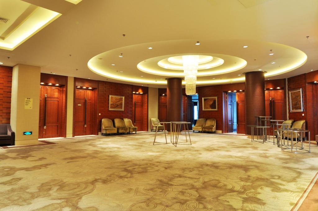 Howard Johnson Caida Plaza Shanghai Hotel Ngoại thất bức ảnh